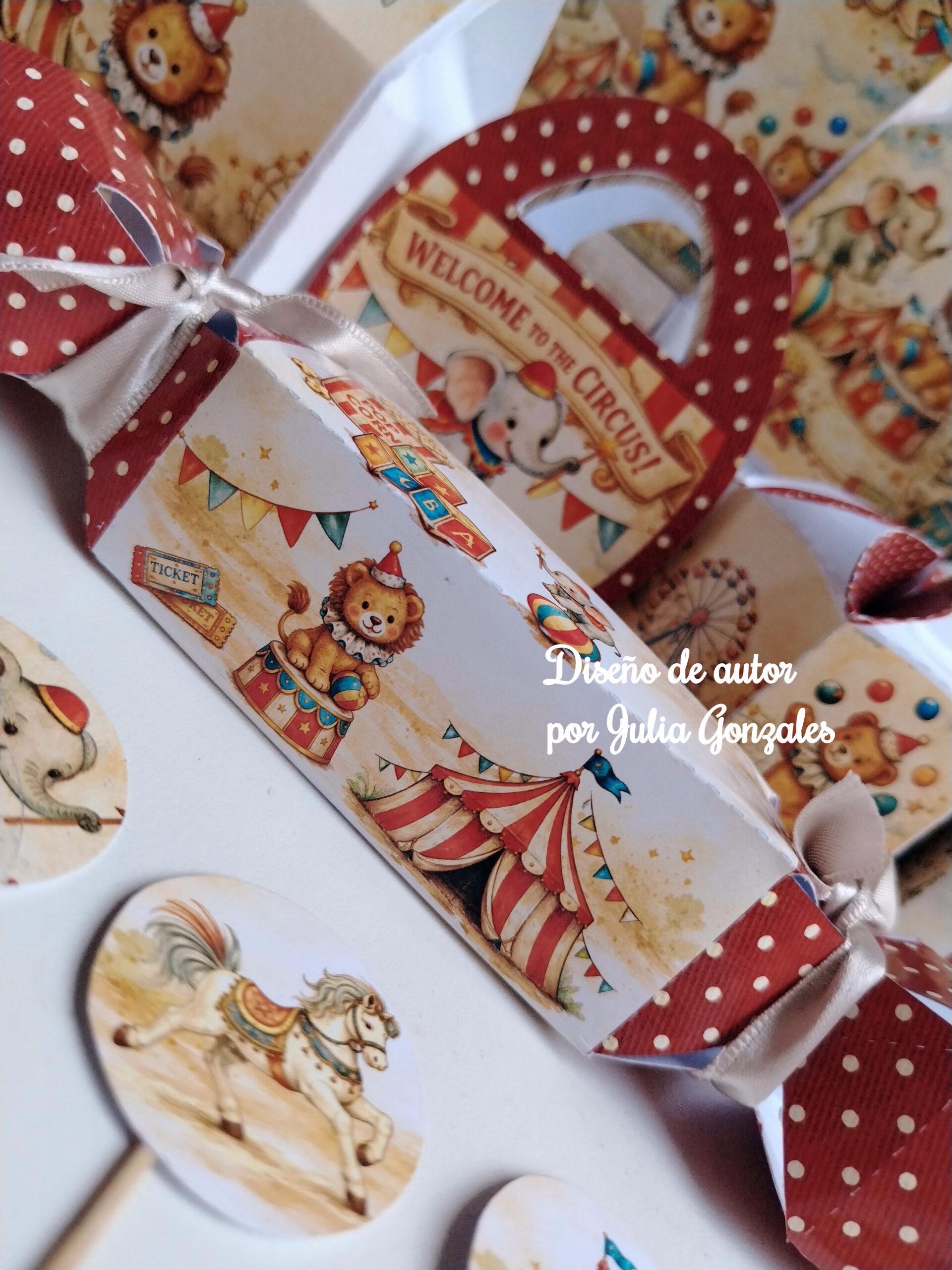 Caja decorativa modelo "Vintage circus" - Imagen 2